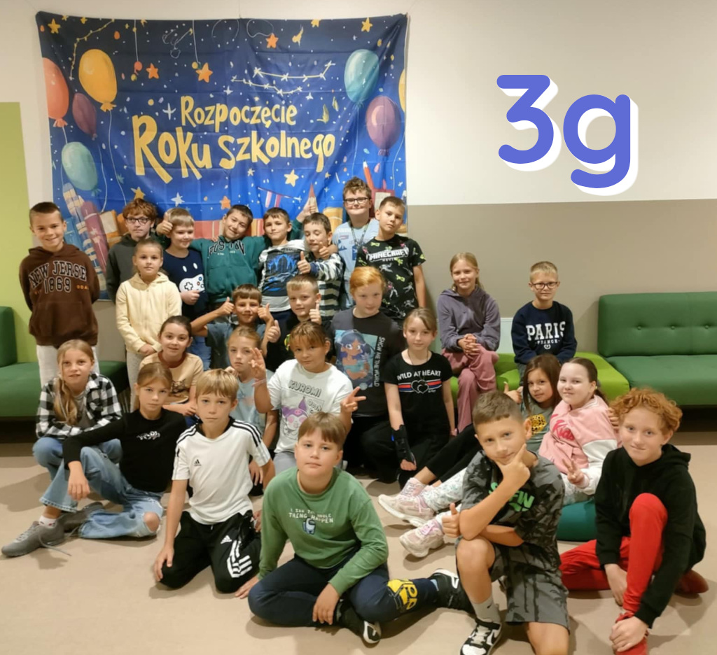 2025-M_1-3_rozpoczecie_klas-3g.jpg
